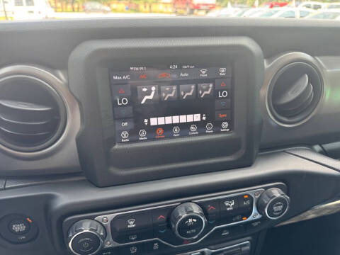2021 Jeep Gladiator Willys