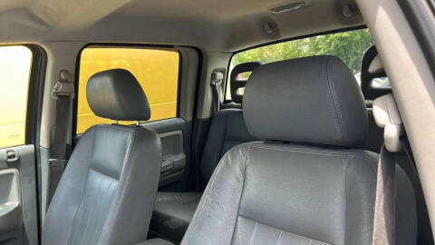 2006 Dodge Dakota Laramie