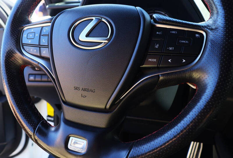 2019 Lexus UX 200 F SPORT