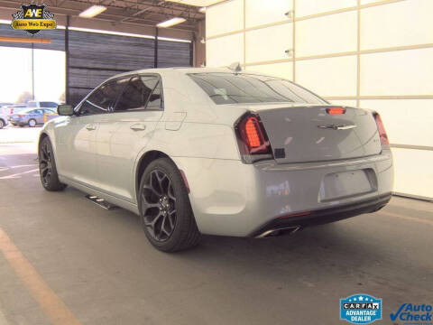 2019 Chrysler 300 Touring