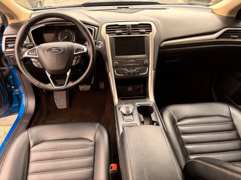 2020 Ford Fusion SEL