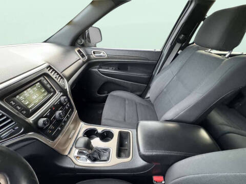 2016 Jeep Grand Cherokee Laredo