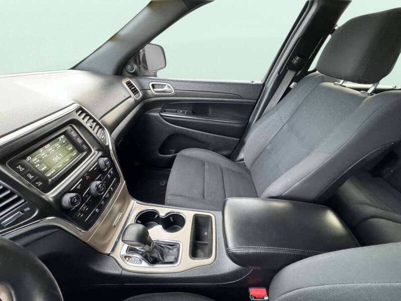 2016 Jeep Grand Cherokee Laredo