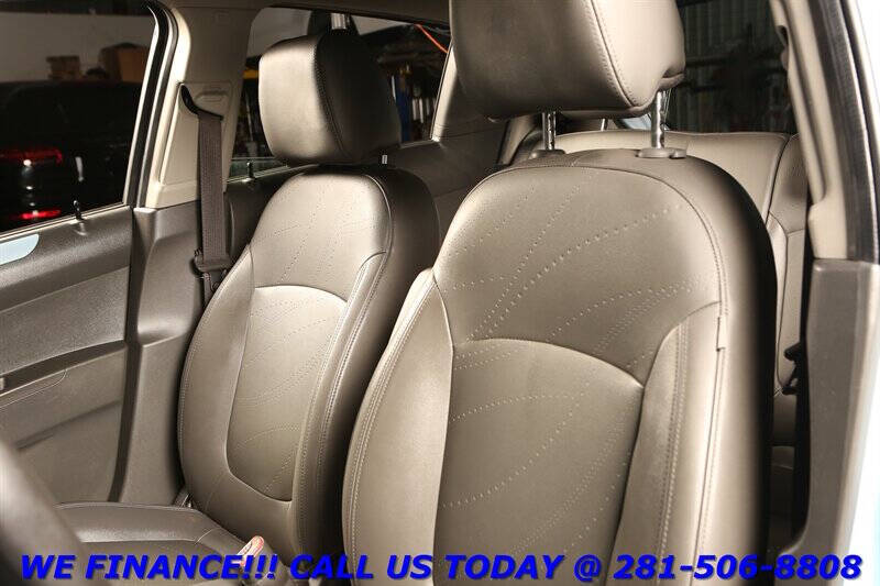 2014 Chevrolet Spark EV 2LT