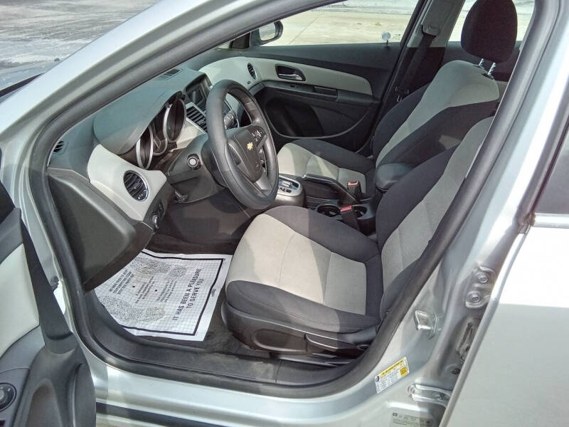 2012 Chevrolet Cruze LS