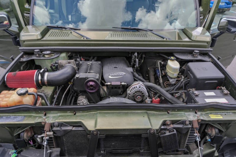 2003 HUMMER H2
