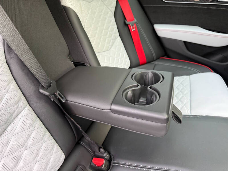 2024 Cadillac CT5-V Blackwing