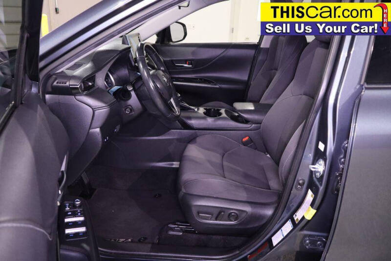2021 Toyota Venza LE