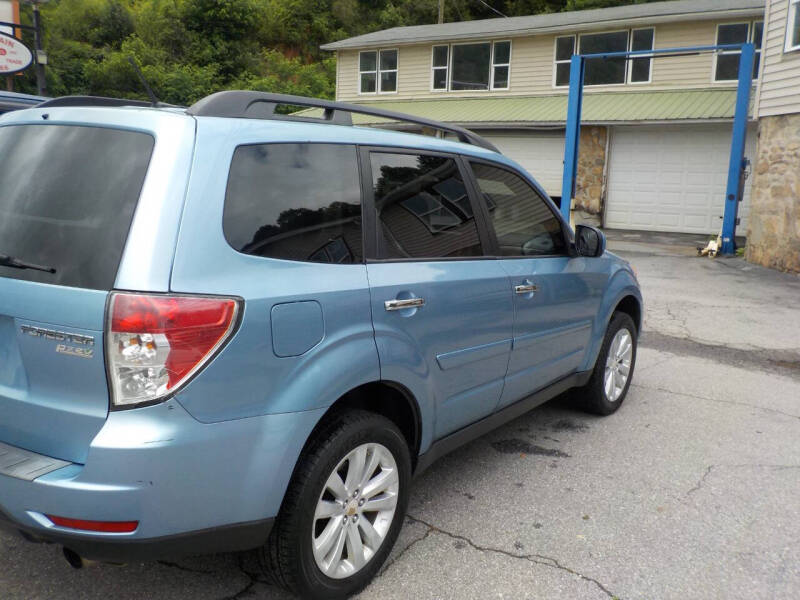 2011 Subaru Forester 2.5X Limited