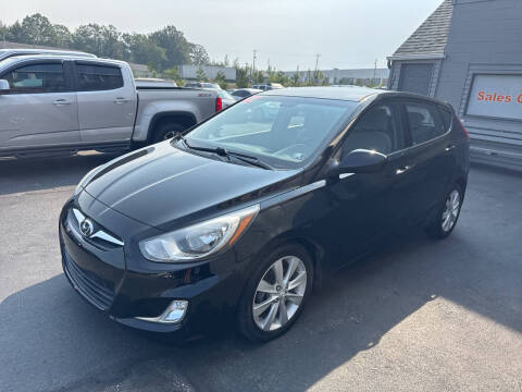 2012 Hyundai Accent SE