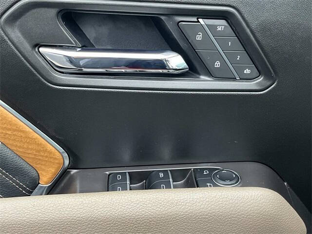 2025 GMC Canyon Denali