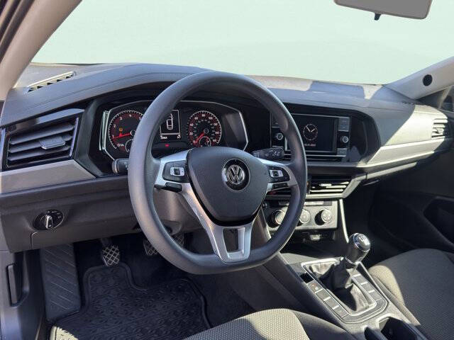 2021 Volkswagen Jetta R-Line