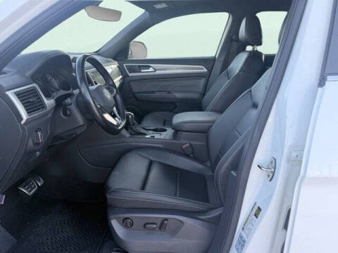 2021 Volkswagen Atlas Cross Sport V6 SE R-Line