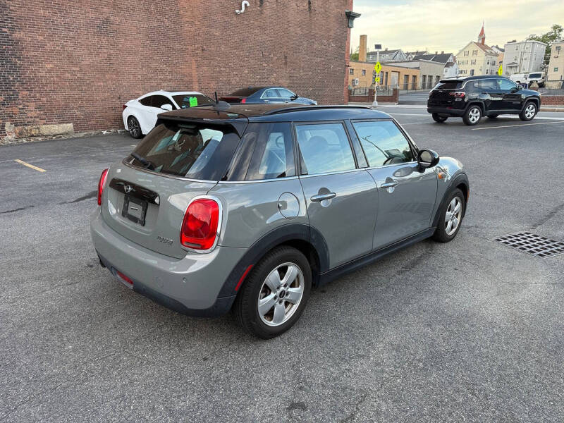 2018 MINI Hardtop 4 Door Cooper