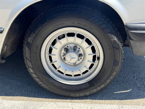 1984 Mercedes-Benz 380-Class 380 SL