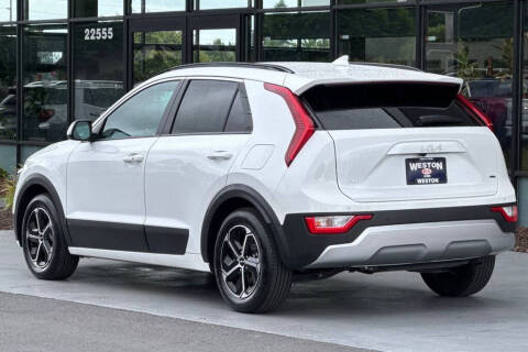 2025 Kia Niro EX