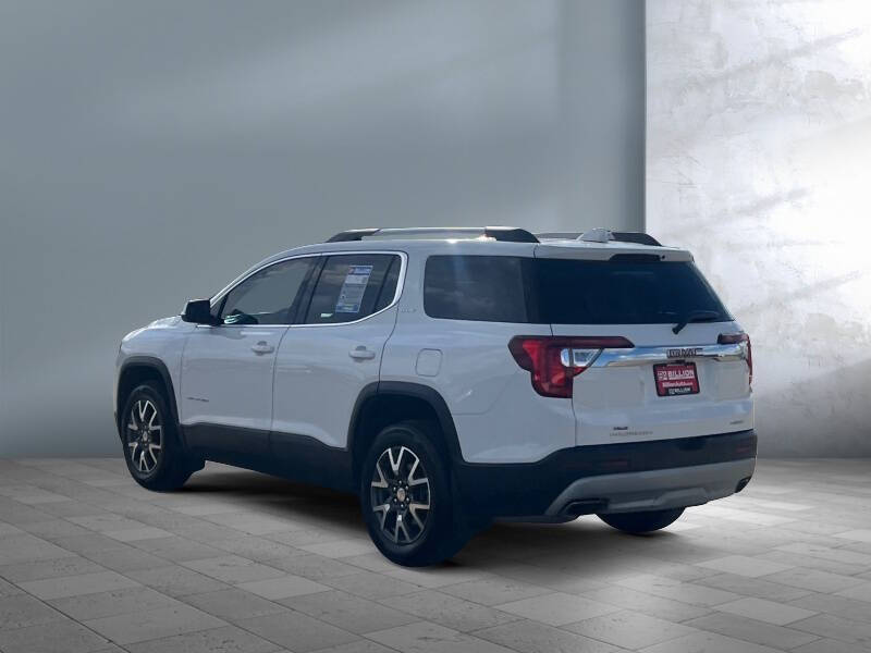 2023 GMC Acadia SLE