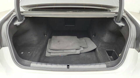 2023 BMW 7 Series 740i