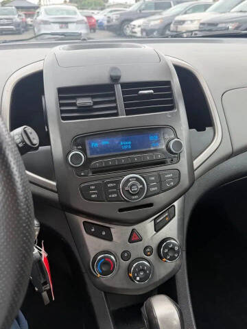 2014 Chevrolet Sonic LT Auto