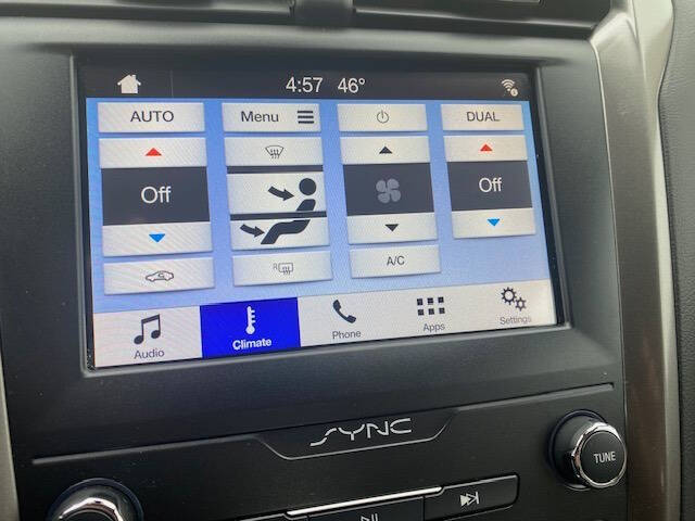 2019 Ford Fusion SE