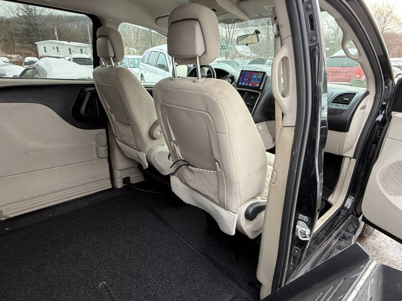 2016 Dodge Grand Caravan SXT Plus