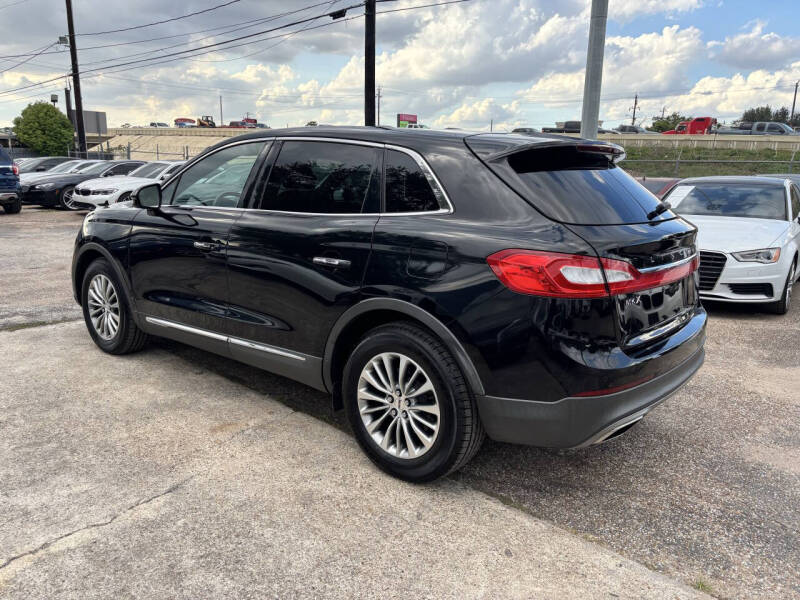 2016 Lincoln MKX Select