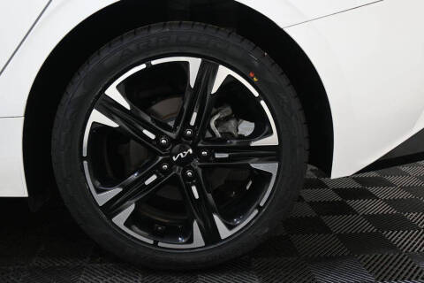 2023 Kia K5