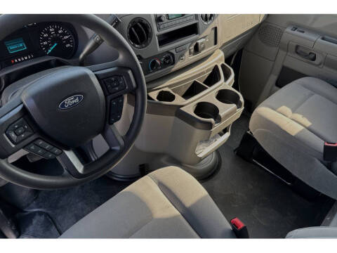 2025 Ford E-Series