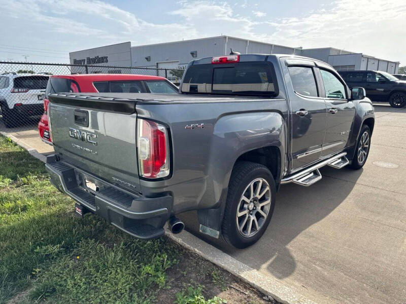 2022 GMC Canyon
