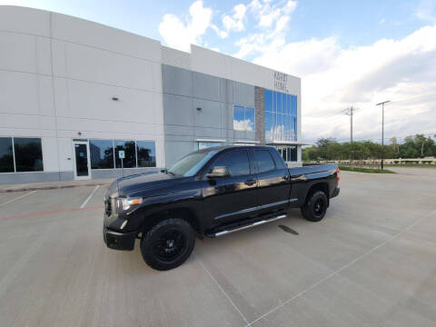 2014 Toyota Tundra SR