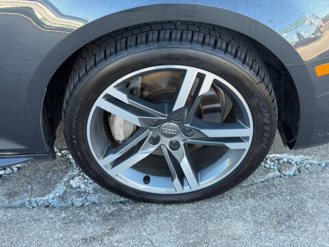 2017 Audi A4 2.0T quattro Premium Plus