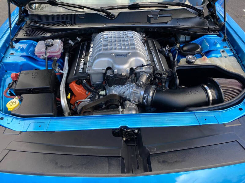 2016 Dodge Challenger SRT Hellcat