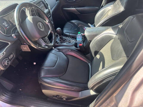 2021 Jeep Cherokee Latitude Plus