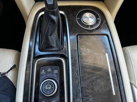 2022 Infiniti QX80 Luxe