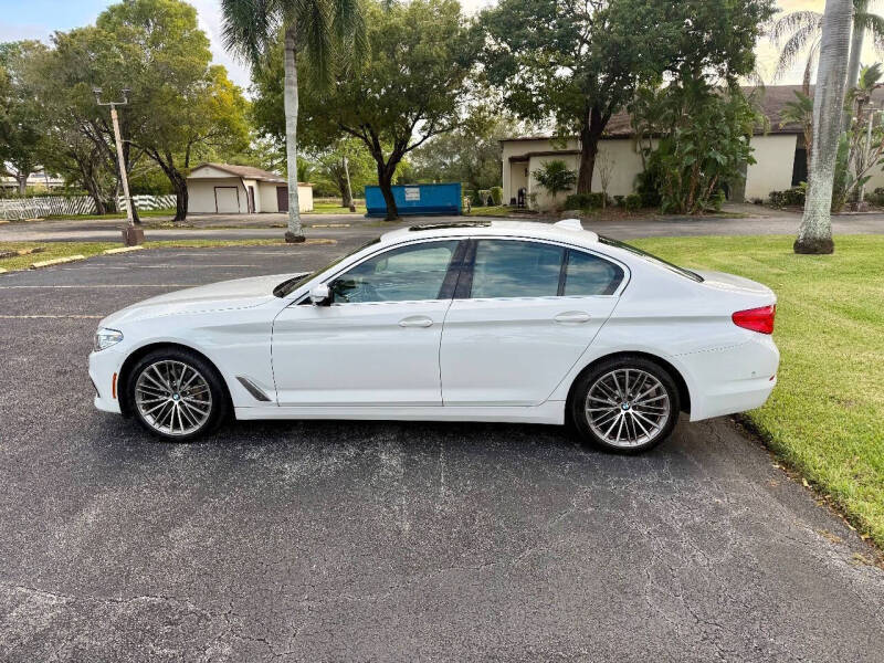 2019 BMW 5 Series 530i