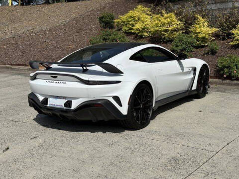 2023 Aston Martin Vantage V12