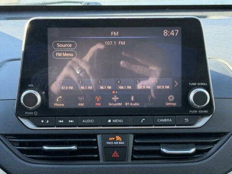 2021 Nissan Altima 2.5 SR