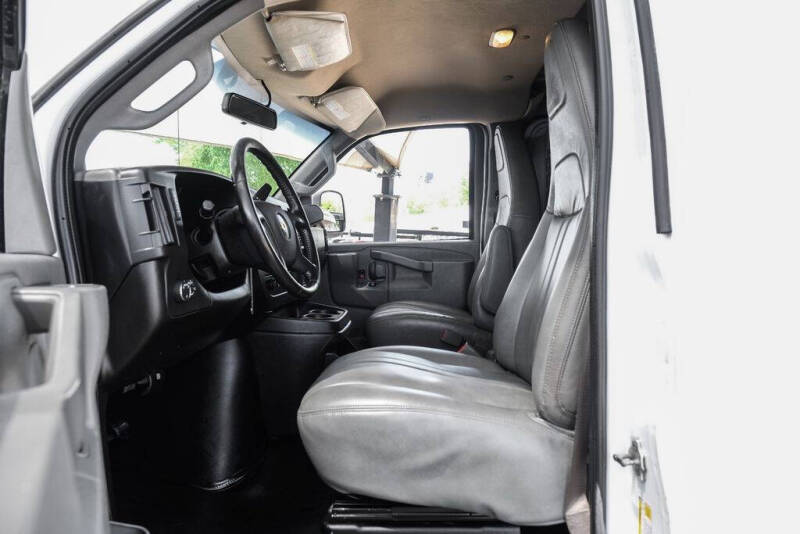 2021 Chevrolet Express 3500