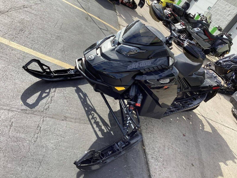 2023 Ski-Doo Renegade® X-RS® 850