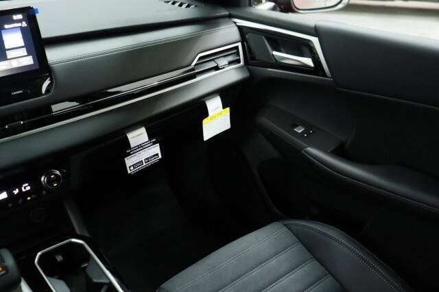 2026 Mitsubishi Outlander LE