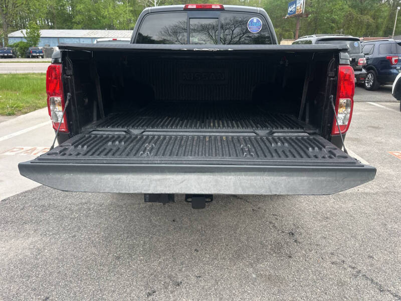 2017 Nissan Frontier SV
