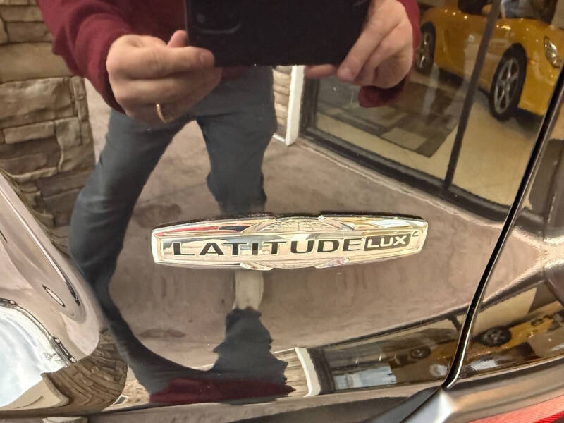 2022 Jeep Cherokee Latitude Lux