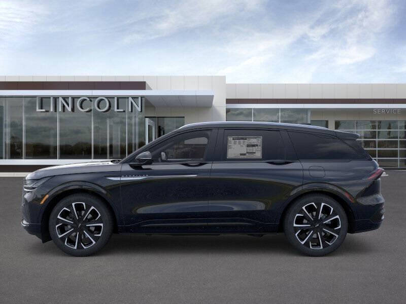 2025 Lincoln Nautilus Reserve
