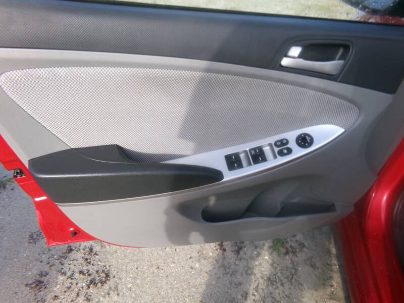 2014 Hyundai Accent GS