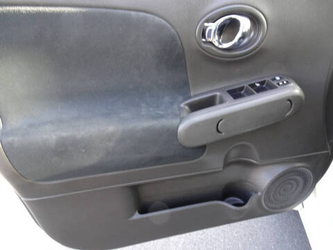 2010 Nissan cube 1.8