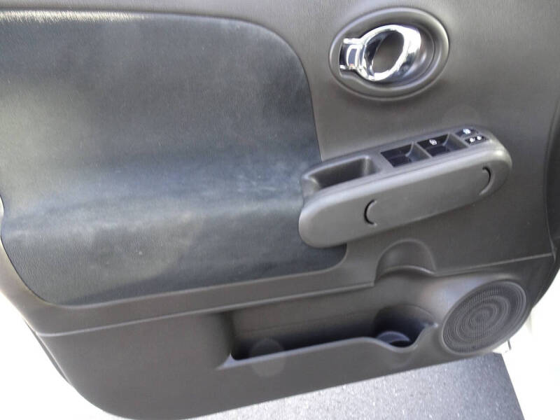 2010 Nissan cube 1.8