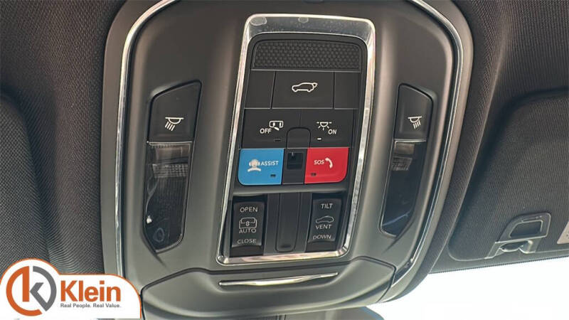 2024 Jeep Grand Cherokee L Laredo