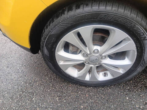 2014 Kia Soul +