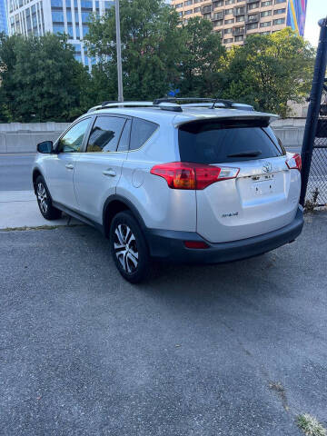 2013 Toyota RAV4 LE