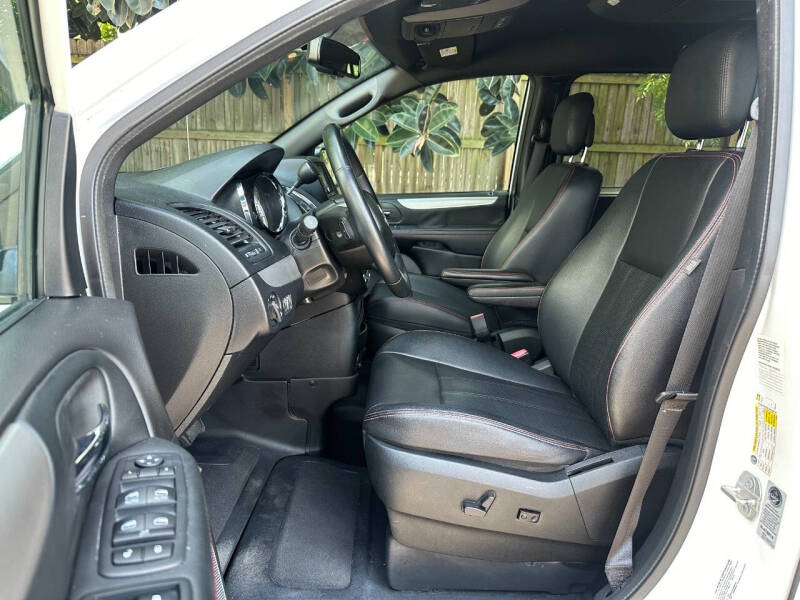 2018 Dodge Grand Caravan GT